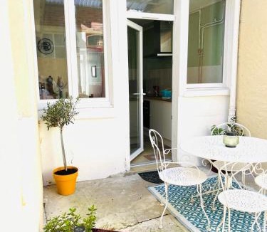 Vertus House | gîte Loré