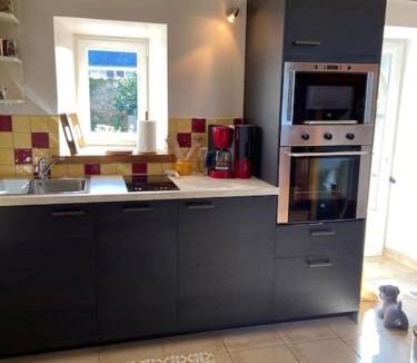 Tredarzec House | Gîte Losten Ar Goguès