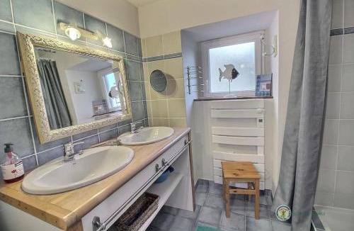 Tredarzec House | Gîte Losten Ar Goguès