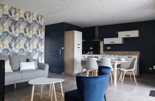 Fontenay-le-Comte House | Gîte Lou, Gîte famille et bien être avec jacuzzi