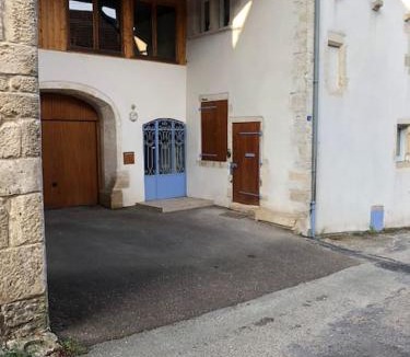 Ornans House | Gîte Loue