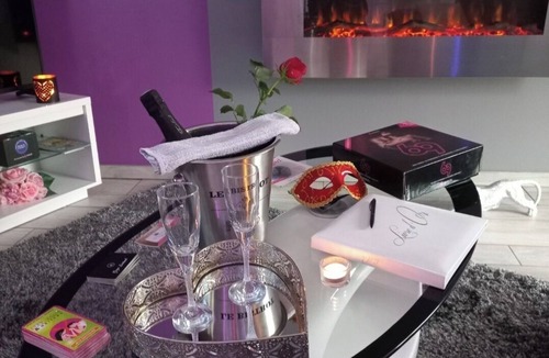 Isigny-sur-Mer House | Gîte Love Le Sensuel