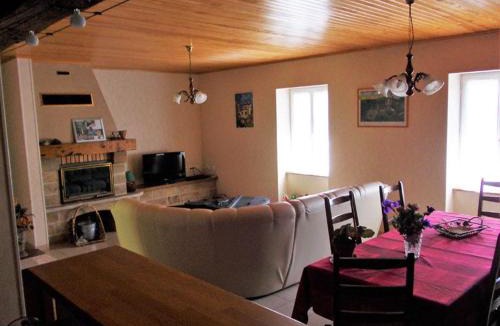 Auzits House | Gîte lumineux
