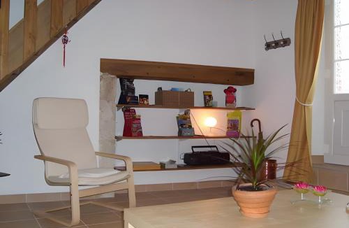Charge House | Gîte Mélany
