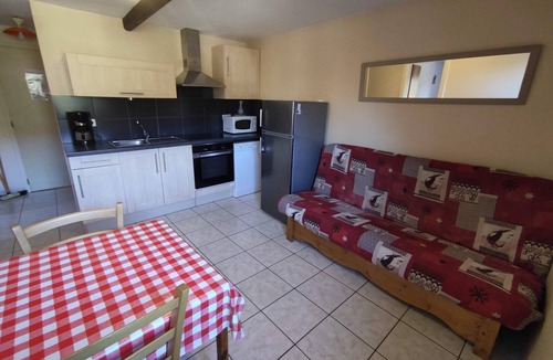 Dommartin-les-Remiremont Cottage | Gîte Martine avec Spa Jacuzzi Sauna