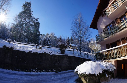 Dommartin-les-Remiremont Cottage | Gîte Martine avec Spa Jacuzzi Sauna