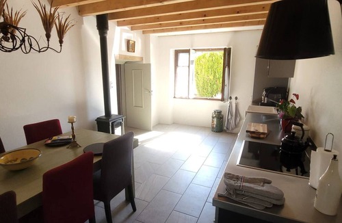 Pays de Saint-Eloy House | Gîte Macorn holiday home