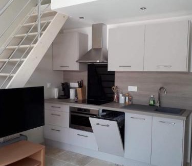 Saint-Nazaire-d'Aude House | Gîte Madeleine