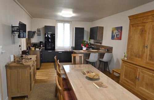 La Neuve-Lyre Hotel | gîte MAELYSE