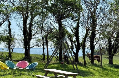 Saint-Nic House | Gîte Mafate: beach, nature, animals in Brittany