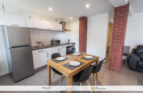 Argeles Gazost Apartment | Gîte Maison Planté a1 - Hautes Pyrénées