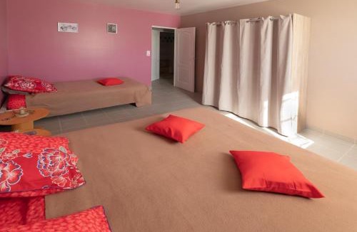 Polisy House | gîte Manel