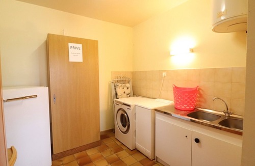 Lorcieres Cottage | Gîte Margeride 2 pers, pets allowed, TV, BBQ, kitchen, optional sheets