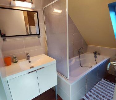 Donges House | Gîte meublé 10 personnes