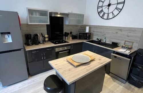 Excideuil Apartment | Gîte Moderne de Deux Chambres