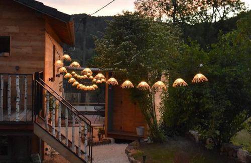 Attignat-Oncin Cottage | Gîte Nature et Espace Bien-être au Milieux des Champs