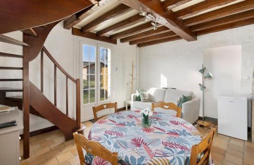 Montpon-Menesterol House | Gîte Naturma