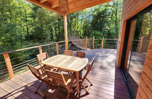 Joncels House | Gîte near Lac du Salagou in Hérault. Dragonfly lodge in the heart of nature