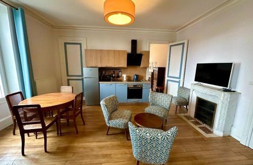 Vaudoncourt Apartment | Gîte Neuchâtel Château Viéndal