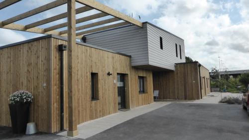 Lesquin House | Gîte Noir Lapin