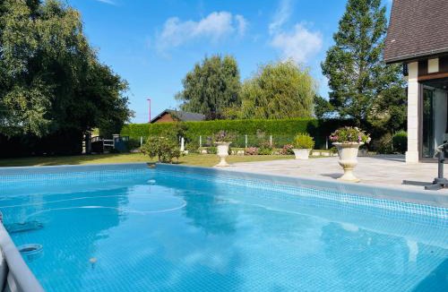 Conde-sur-Seulles House | Gîte normand climatisé avec piscine privée