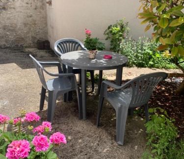 Montigny-sur-Loing House | Gîte O'Loing