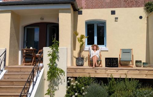 Ault Apartment | Gîte Oasis Ault - Ciné, Balnéo & Confort à la Mer