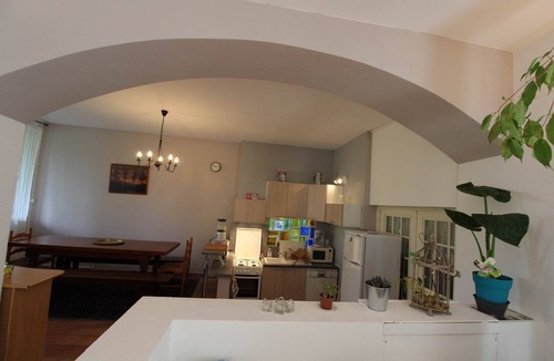 Villeneuve-de-Berg House | Gîte Panorama sleeps 8 to 15