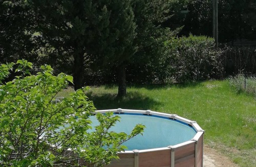 Villeneuve-de-Berg House | Gîte Panorama sleeps 8 to 15