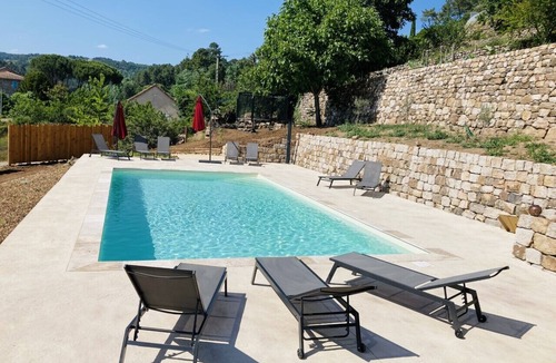 Rosieres House | Gîte Passiflore - Sud Ardèche - 8/10 Personnes