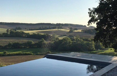 Lavardens Cottage | Gîte piscine & panorama