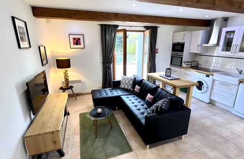 Marseillette House | Gîte Ponpon – Les Petites Écuries: Oasis au bord du Canal du Midi
