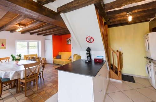 Savigne-sous-le-Lude House | Gîte près zoo la Flèche 11 couch.+bébé Prix base132€/6per+18€per.sup 2.s.d.b.3wc