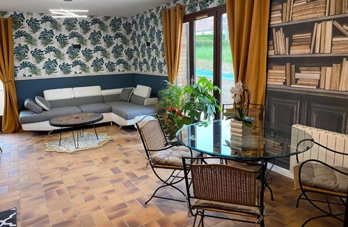 Preures House | Gîte PRIMA LUCE