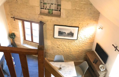 Bernieres-sur-Mer Cottage | Gîte-Private Bathroom-Garden View-DUNE