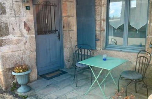 Chatelus-Malvaleix House | Gîte privatif, proche nature et plan d'eau