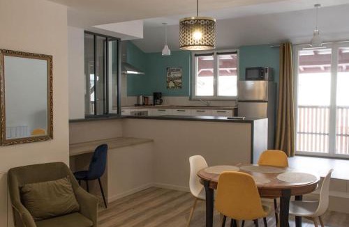 Amberieu-en-Bugey Apartment | Gîte - Quartier ancien