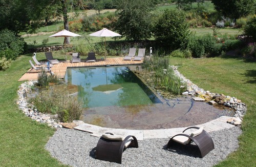 Frontenac Cottage | Gîte Quercy, authentic charm, great comfort, mature garden, natural swimming pool