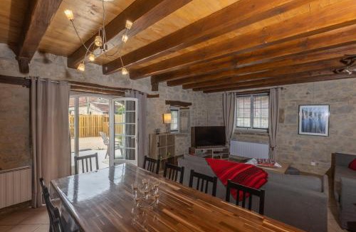 Thegra House | Gîte Quercynois Authentique 9p