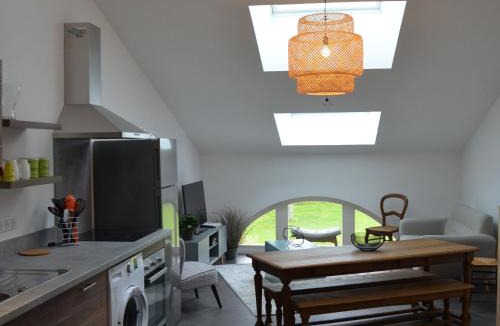 Vroncourt Apartment | Gîte rénové, 35 min de Nancy, près de châteaux, fibre, parking privé, idéal famille - FR-1-584-169