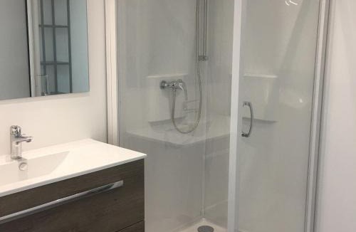 Vroncourt Apartment | Gîte rénové, 35 min de Nancy, près de châteaux, fibre, parking privé, idéal famille - FR-1-584-169