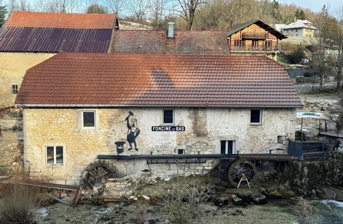 Foncine-le-Bas Apartment | Gîte "rive droite