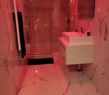 Maze Apartment | Gîte romantique Le GLAMOUR