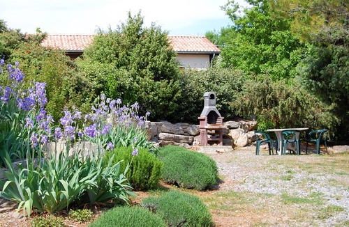 Joyeuse Cottage | Gîte Romarin 2 – Village de Gîtes with Pools, Tennis & Panoramic Views
