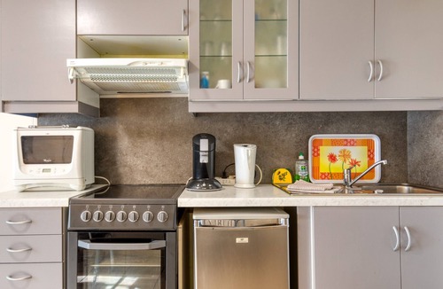 Mireval Apartment | Gîte Romarin – Domaine de l'Enclos: Charming Stay Near the Mediterranean