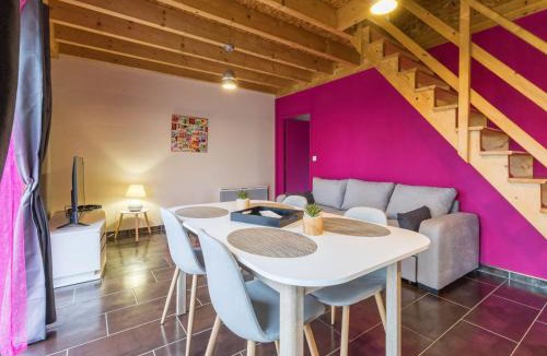 Pannece House | Gîte Rose en campagne avec SPA et Wi-Fi - FR-1-306-1328
