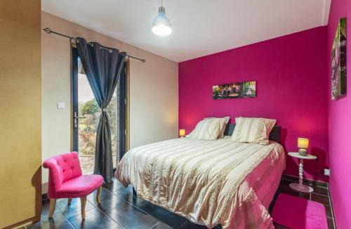 Pannece House | Gîte Rose en campagne avec SPA et Wi-Fi - FR-1-306-1328
