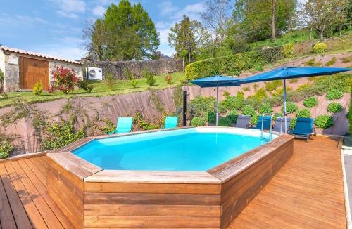 Montreuil-Bellay Apartment | Gîte Ruelle aux Vaches - Avec piscine partagée