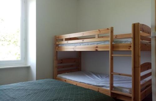 Murat-sur-Vebre Apartment | Gîte Saint-Jacques