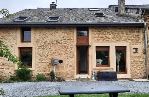 Brevilly House | Gîte Saint Sauveur